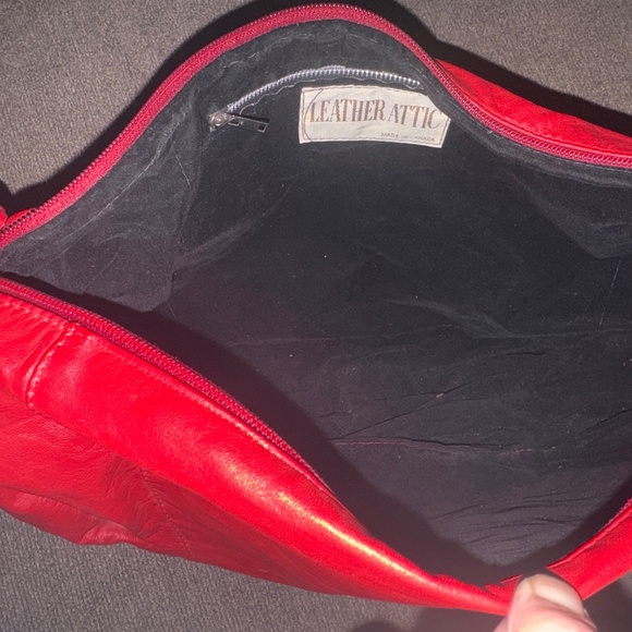 Leather Attic purse - Picture 3 of 3